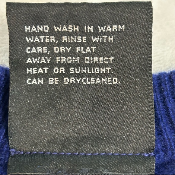 Vintage Clan Douglas Nordstrom 100% Cashmere V-Neck Sweater XLT Made in Scotland - Picture 8 of 13